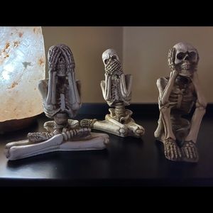 SEE NO, HEAR NO, SPEAK NO EVIL Halloween skeletons